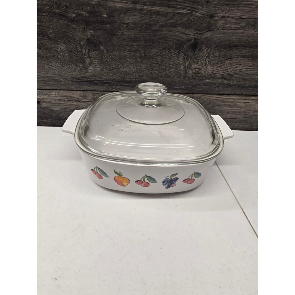 Corning Ware Abundance A-2-B 2L Casserole Dish with Glass Lid Fruit Pattern USA